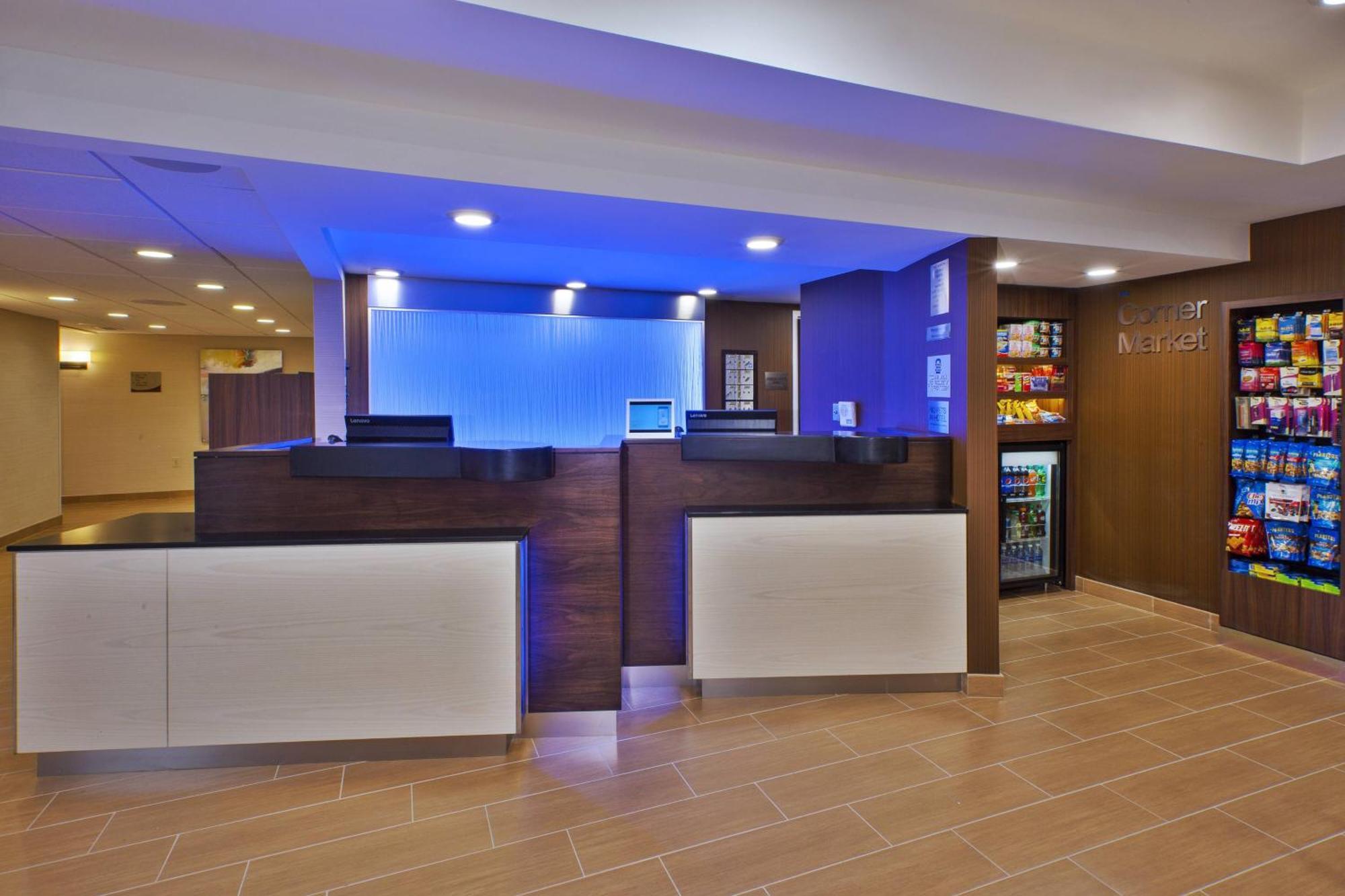 Fairfield By Marriott & Reston Herndon