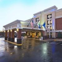 Fairfield By Marriott & Reston 3*